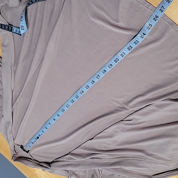 Agiato Soft Knit Open Fron Cardigan - Picture 7 of 10